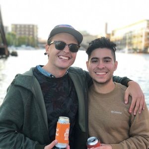 Meet your Posher, Thomas